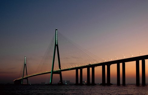 蘇通長(zhǎng)江公路大橋